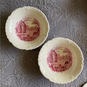 Taylor Smith & Taylor English Abbey red transferware vegetable bowl./ 2